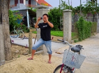 Tuan taking group pictures