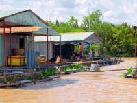 House boat on the delta