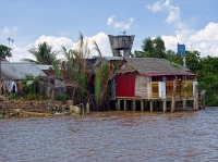 House boat on the delta